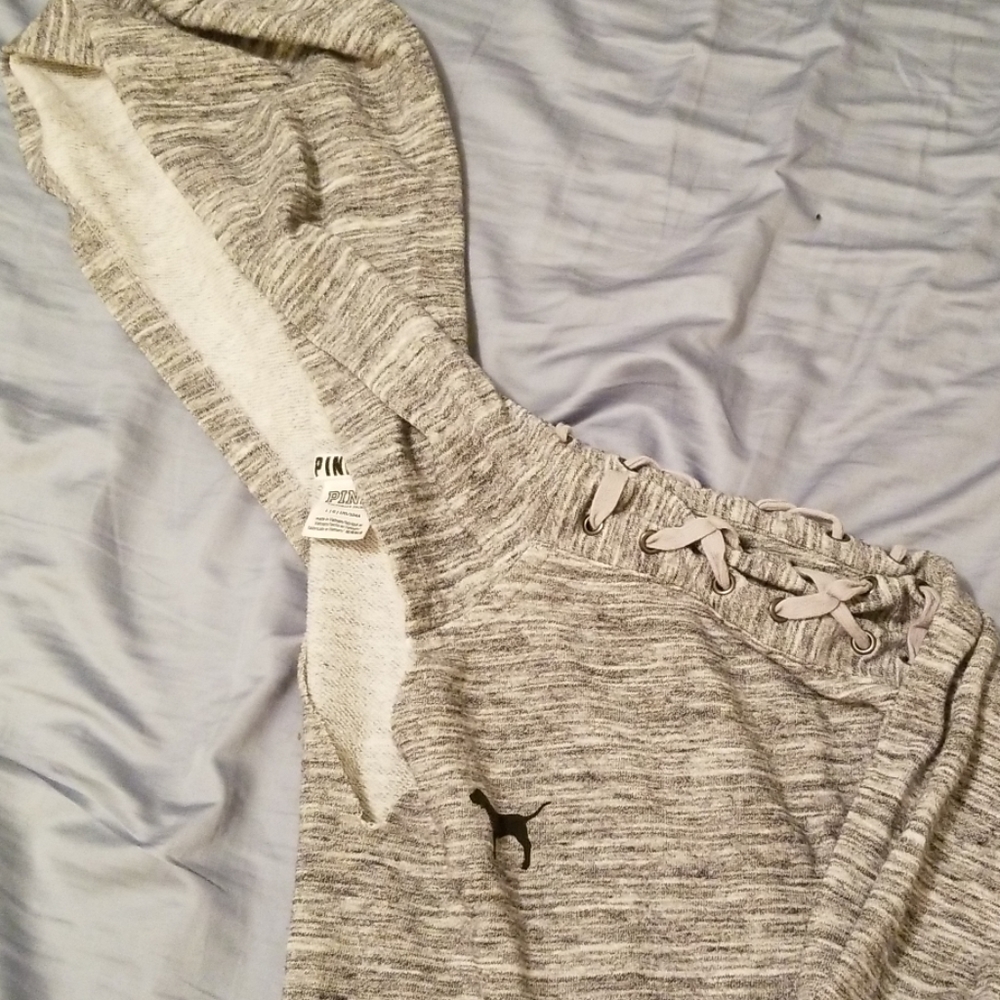PINK VS sweatshirt